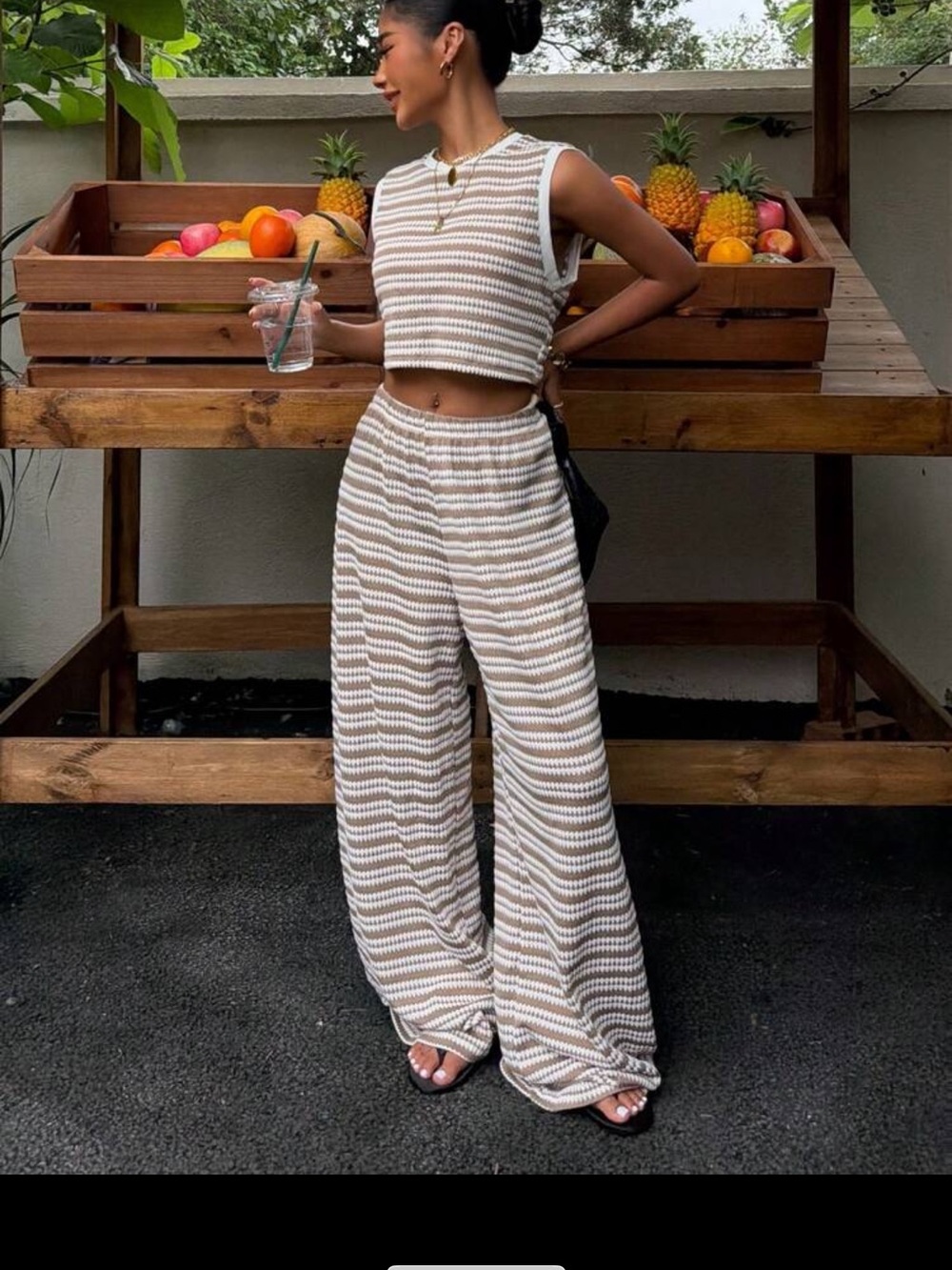 Cozy Set - Picture 2 of 4